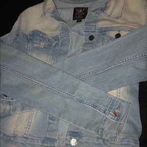 Kardashian denim jacket size medium